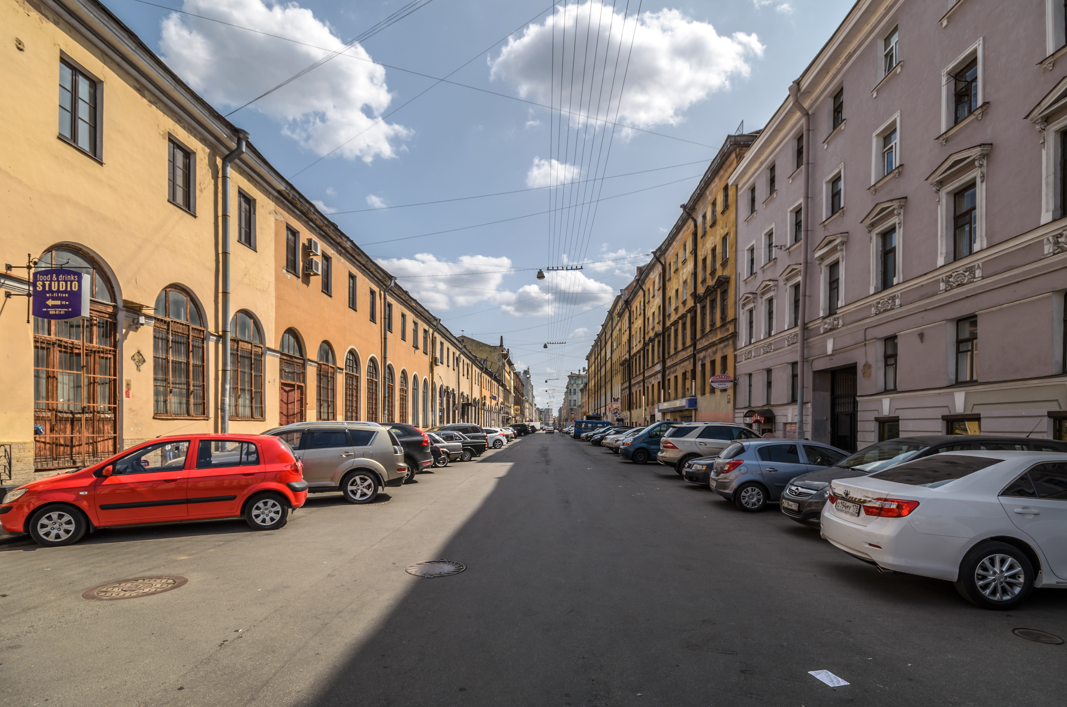 Muchnoy Lane SPB 01