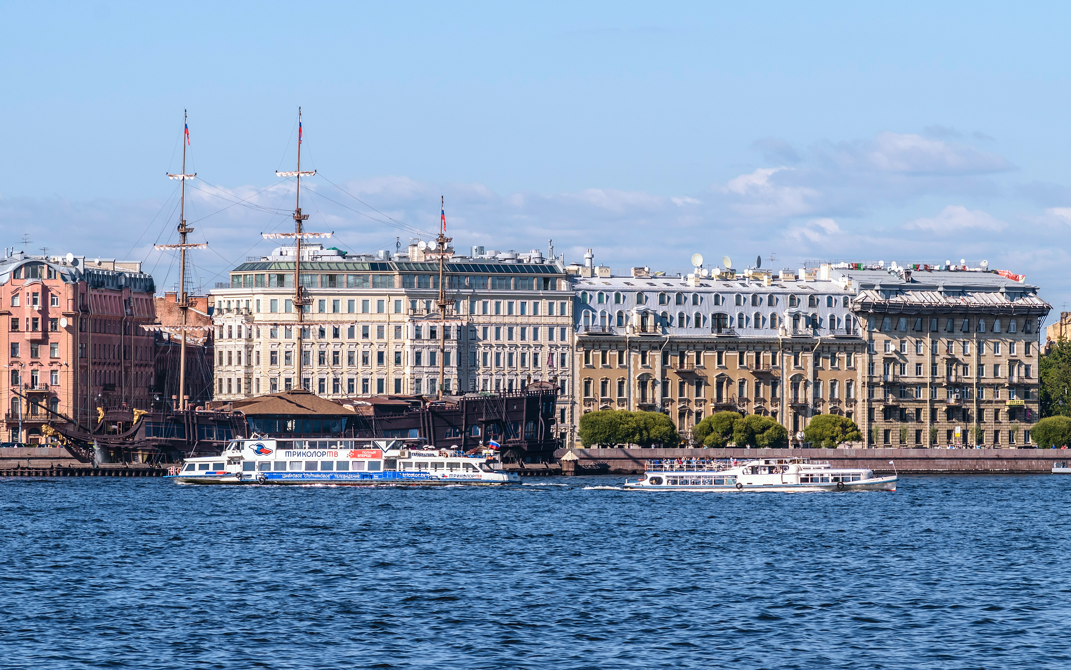 Mytninskaya Embankment SPB 01