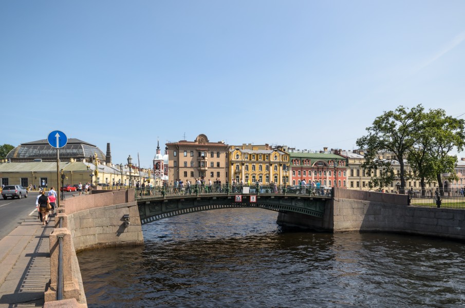 1st Inzhenerny Bridge 01