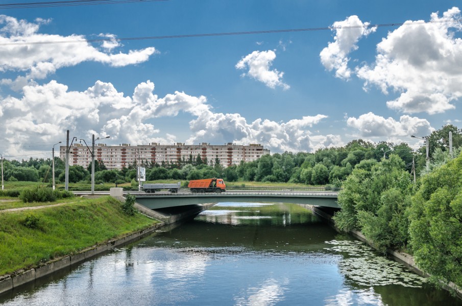 1st Petergofskiy bridge in SPB
