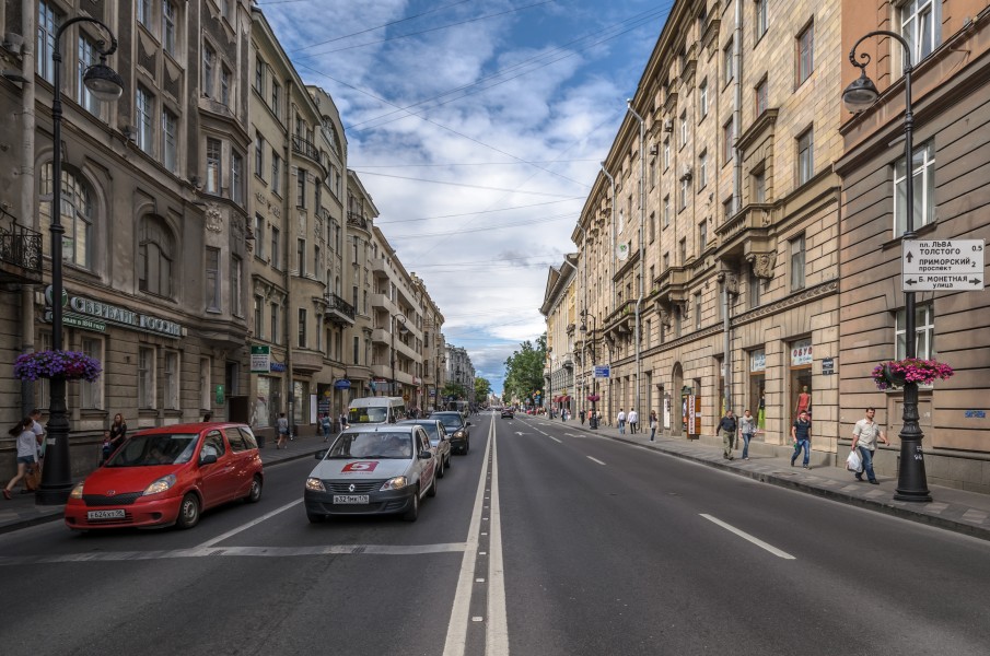 Kamennoostrovsky Avenue SPB 04