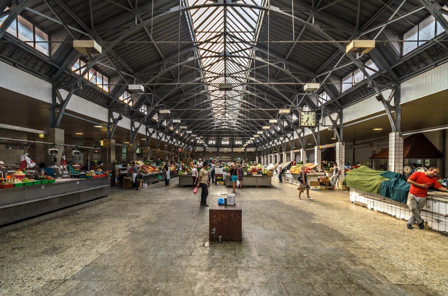 Kuznechny Market SPB 02