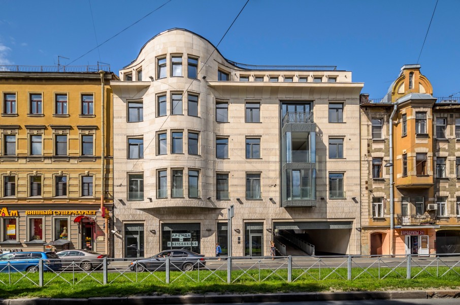 Maliy Avenue of Vasilievsky Island 9