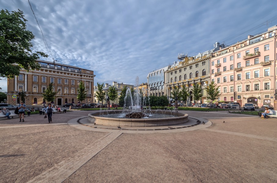 Manezhnaya Square SPB 01