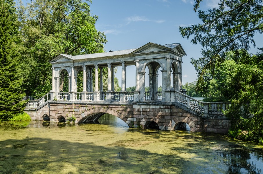 Marble bridge in Tsarskoe Selo 02