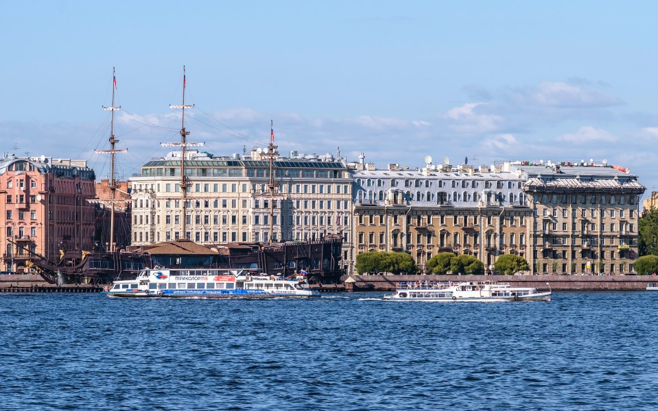 Mytninskaya Embankment SPB 01