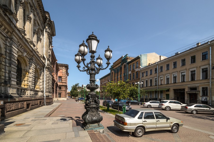 Solyanoy Lane SPB 01