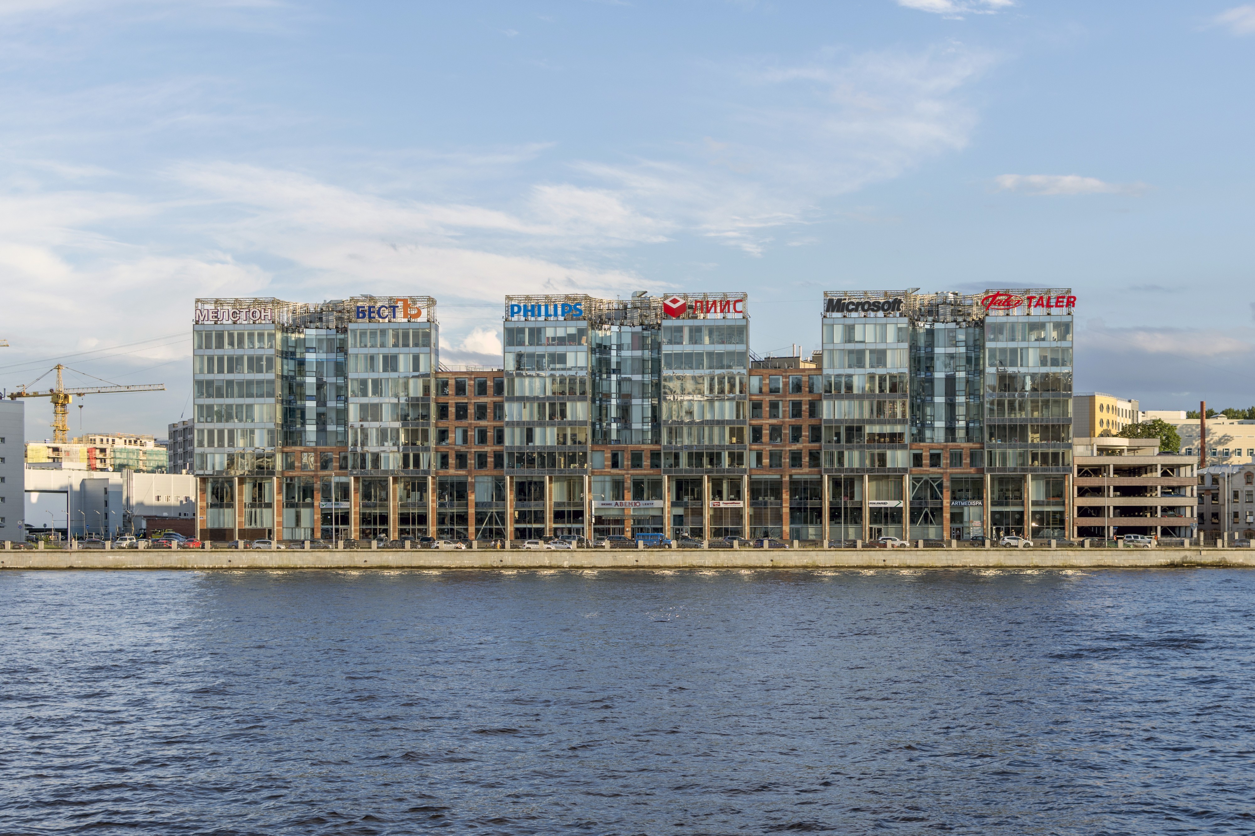 Aptekarskaya Embankment (img2)