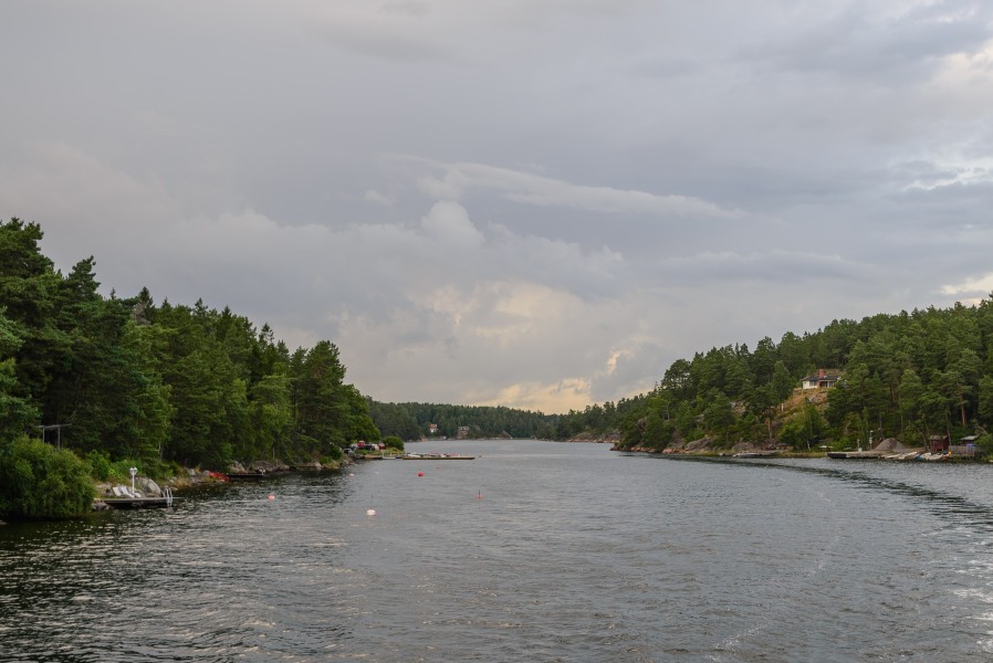 Örsö July 2015 02