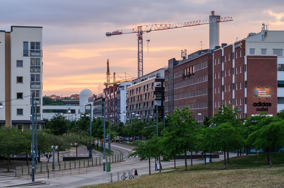 Södra Hammarbyhamnen June 2014 02