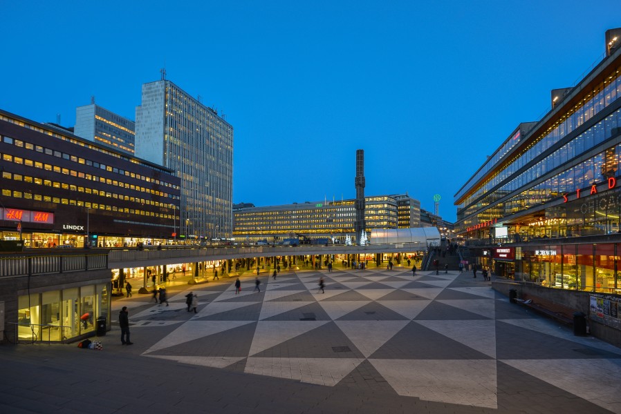 Sergels torg 2015 01