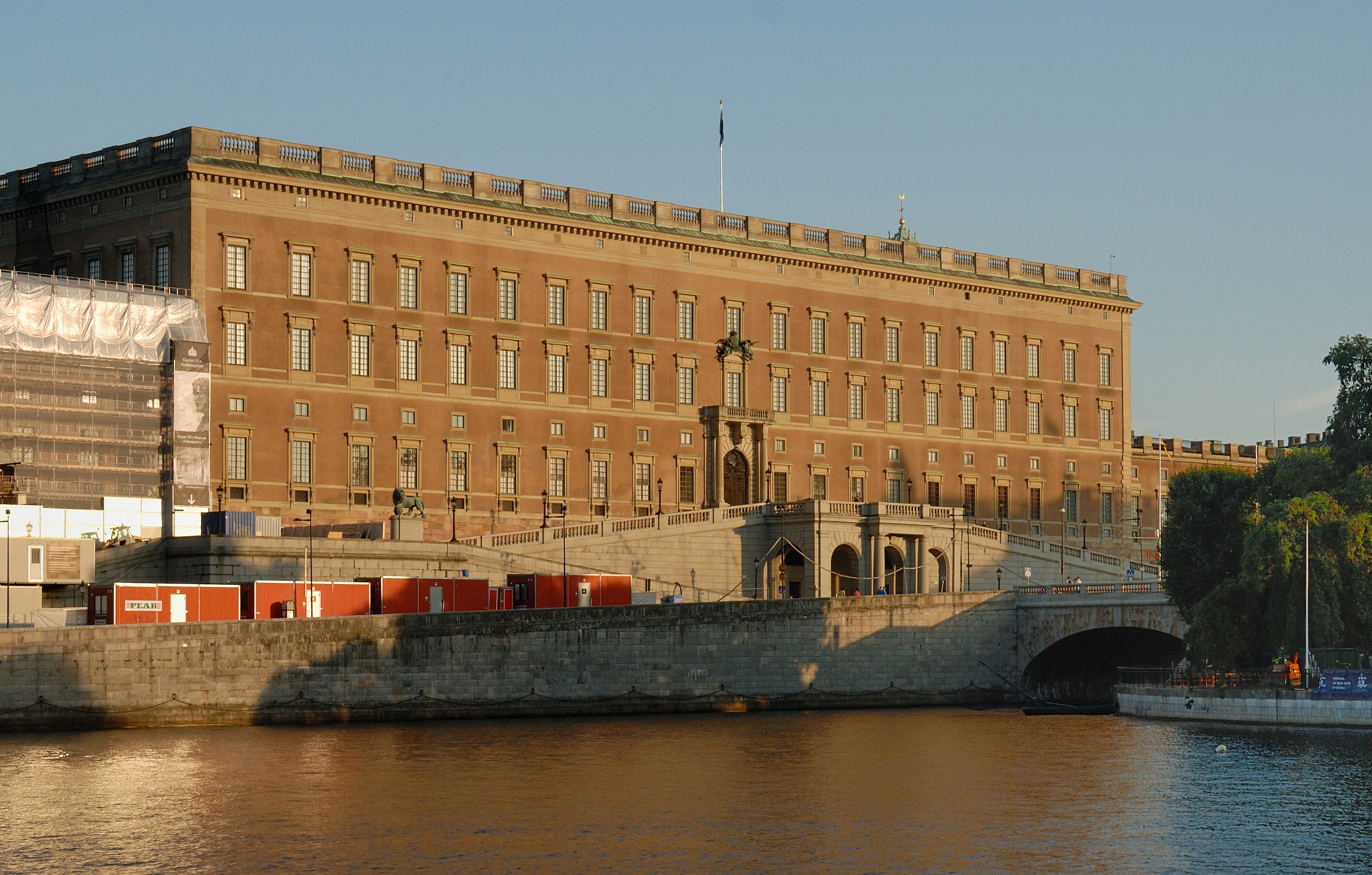 Schloss Stockholm Nordfassade DSC 0030w