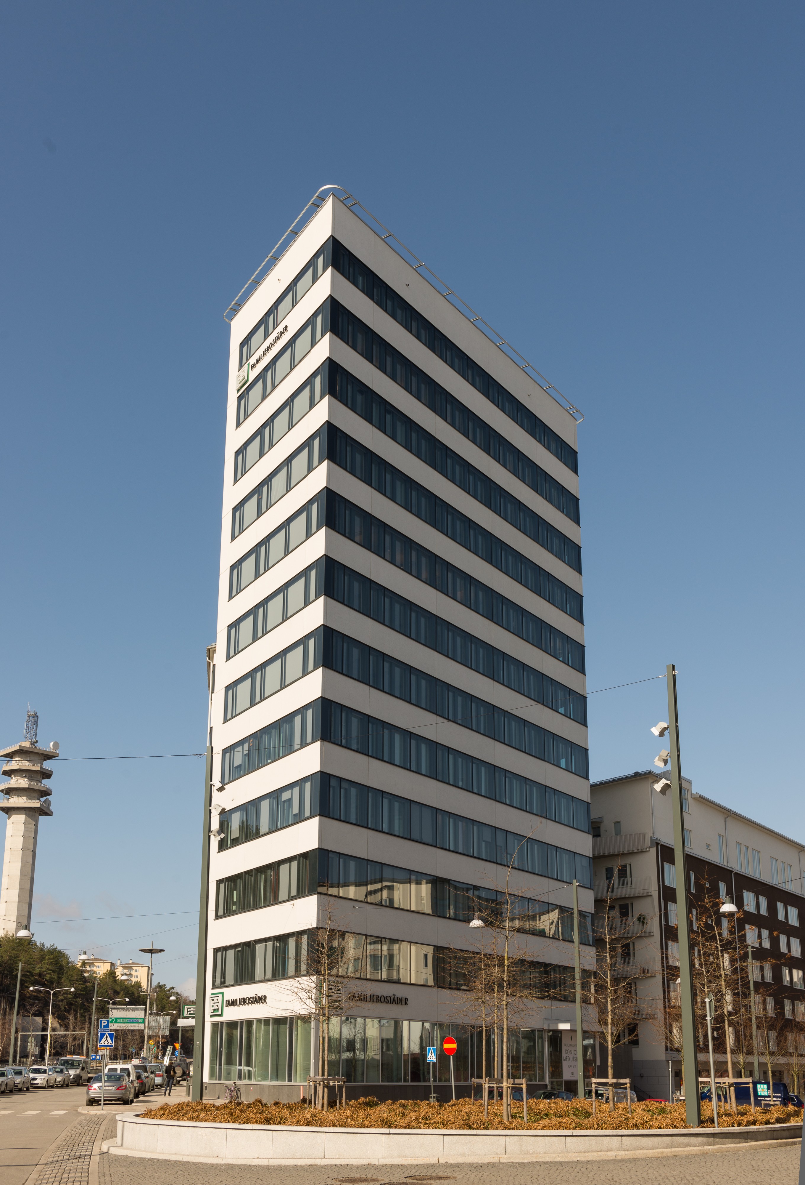 Familjebostäder April 2013