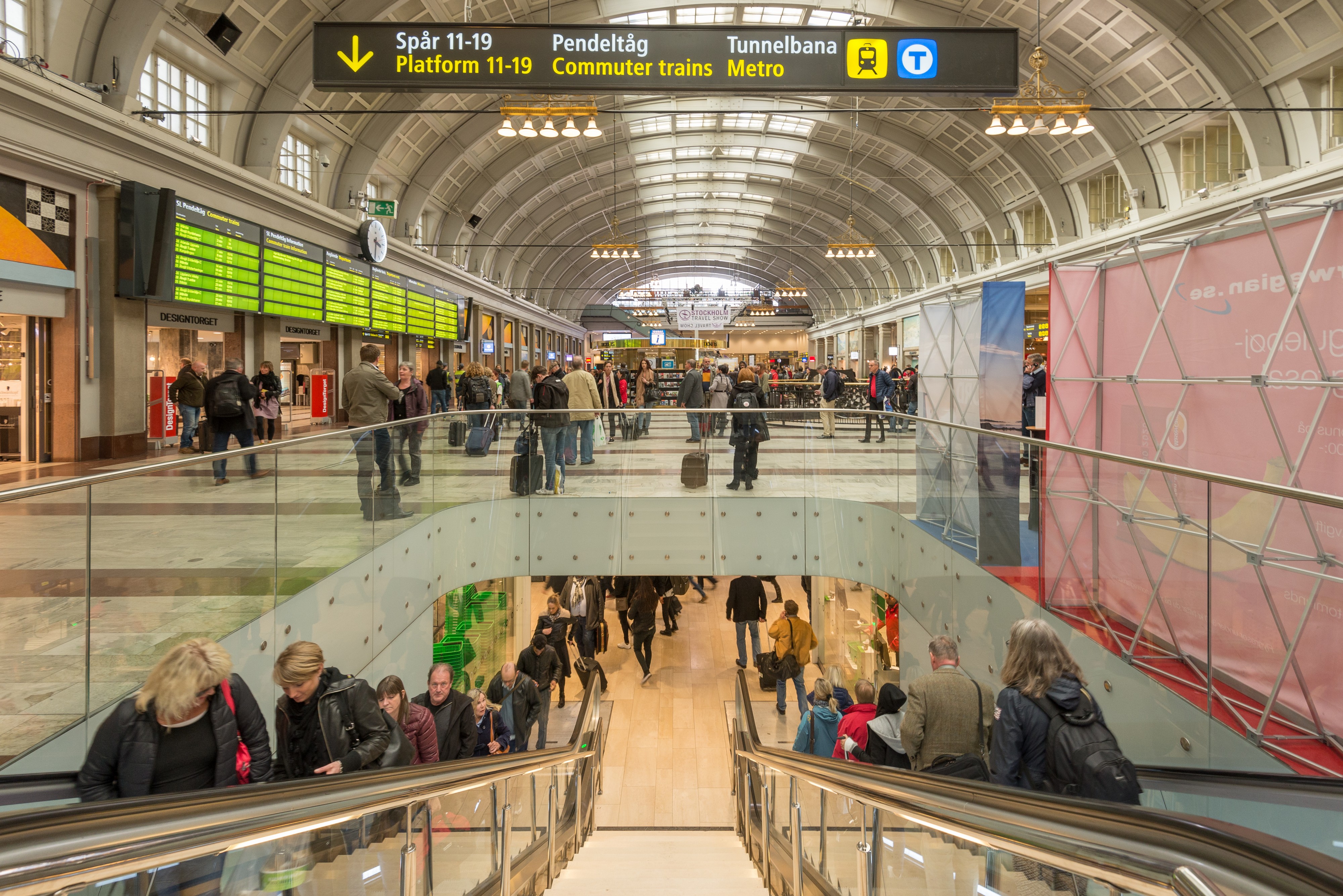 Stockholm centralstation April 2015 02