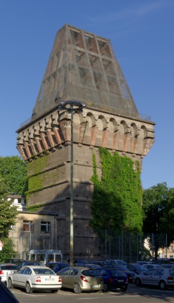Trier Hochbunker Augustinerhof 2015-06-17 07-22-27