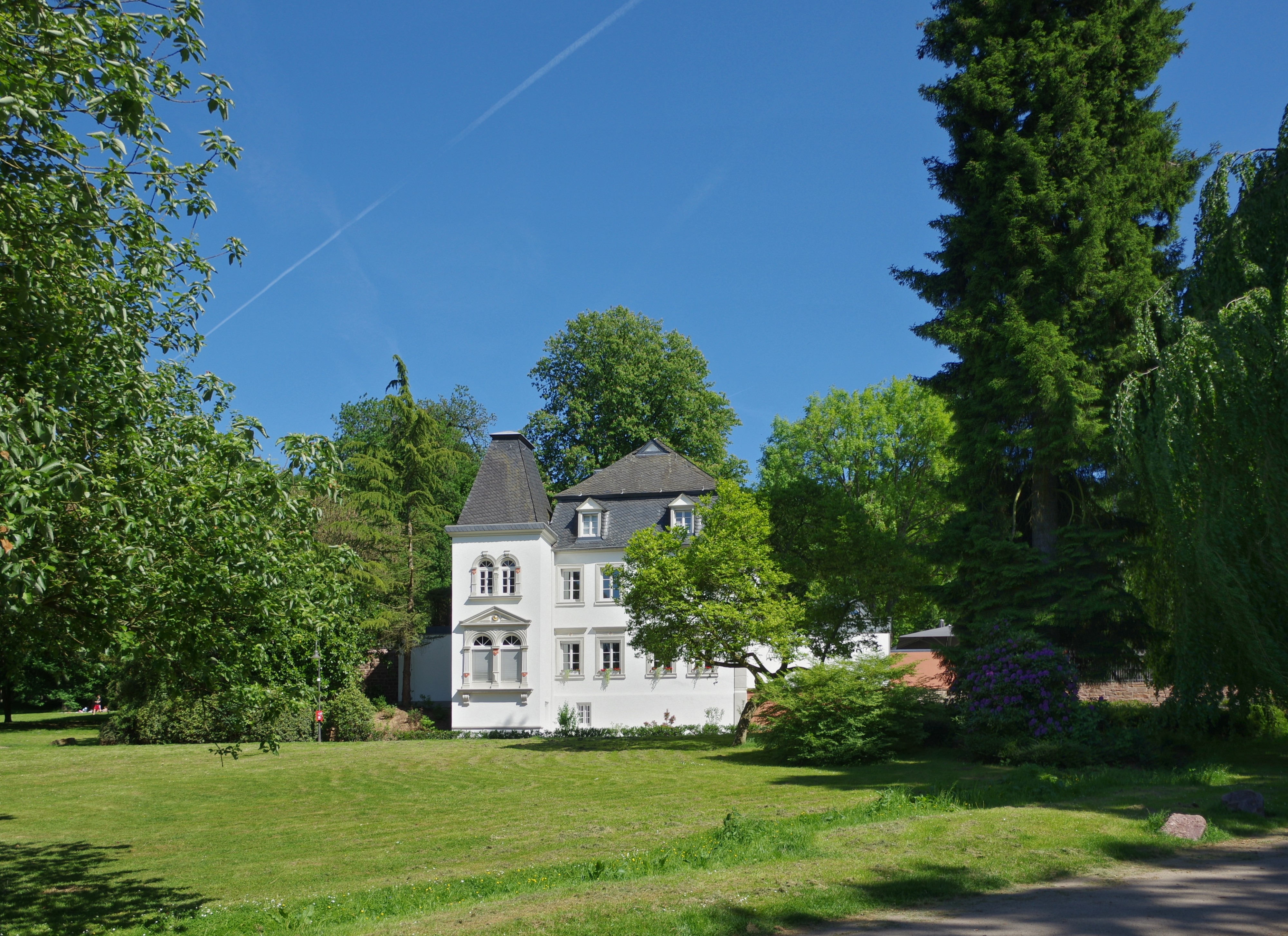 Trier Kürenzer Schlösschen BW2017-05-25 16-23-26
