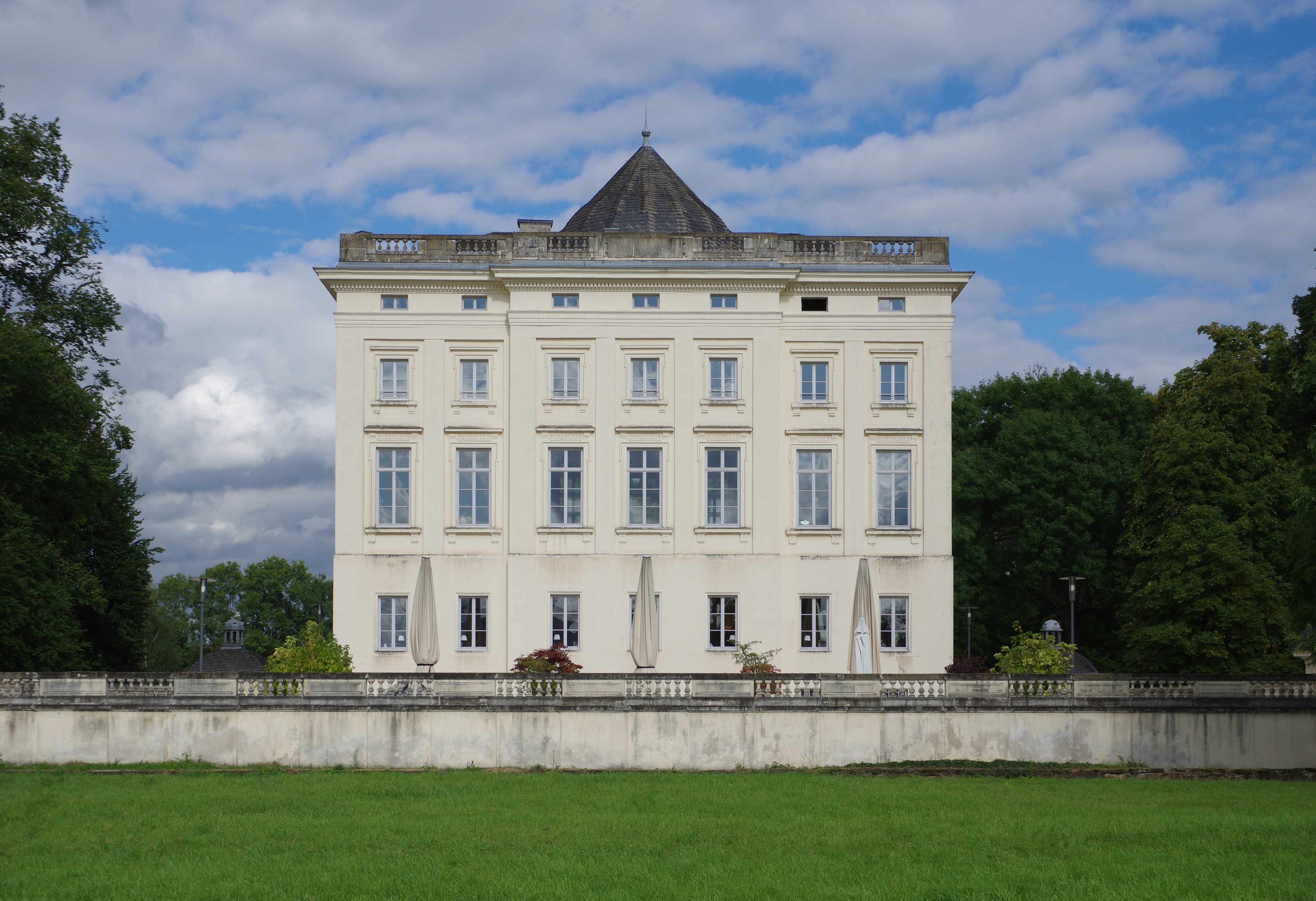 Trier Schloss Monaise BW 2017-09-10 15-21-16