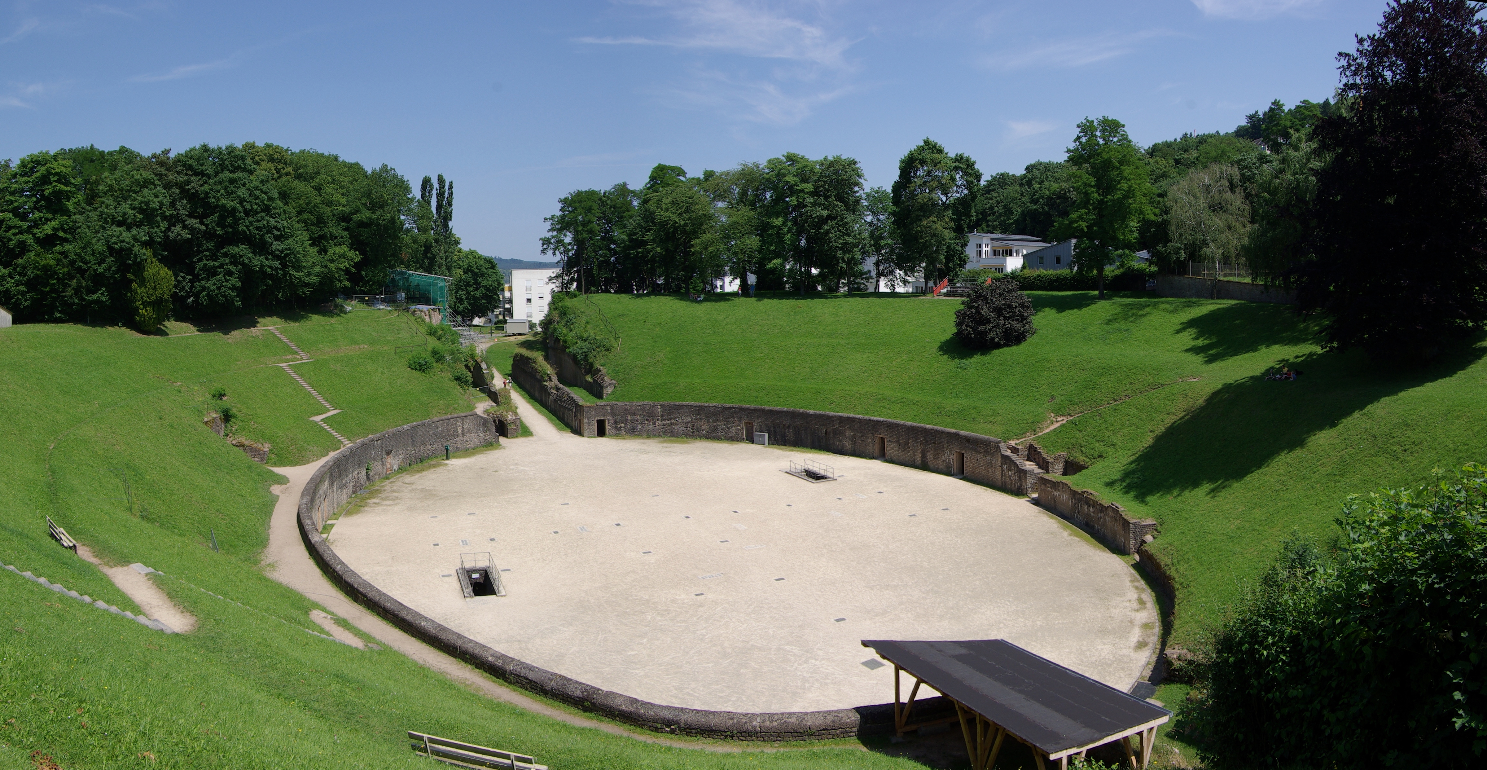 Trier Amphitheater BW 2013-07-08 12-53-00