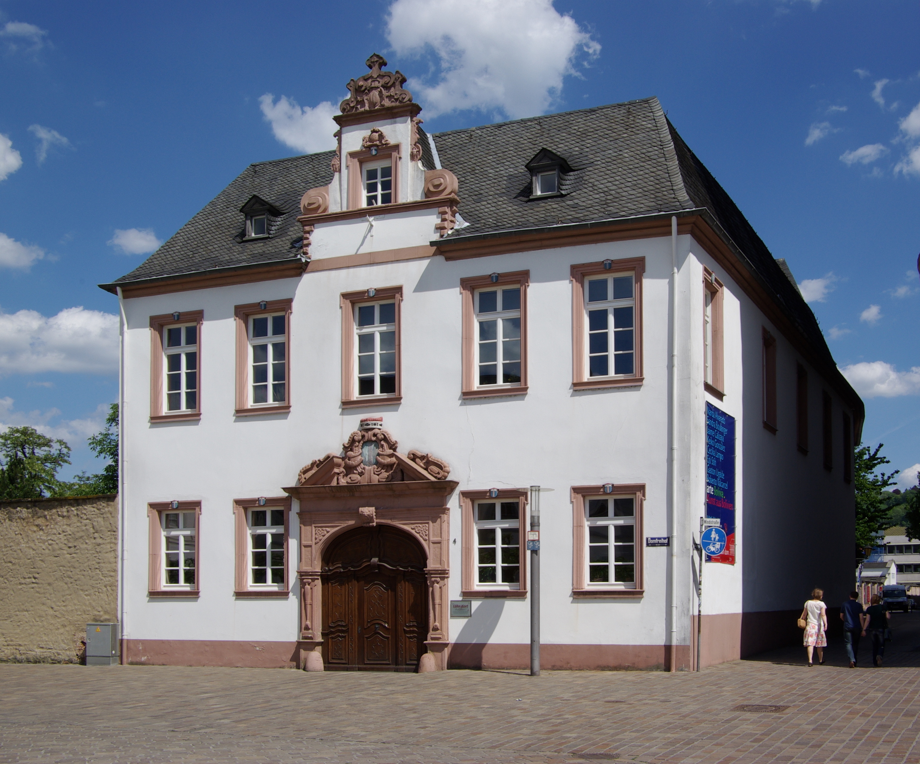 Trier Domfreihof 4