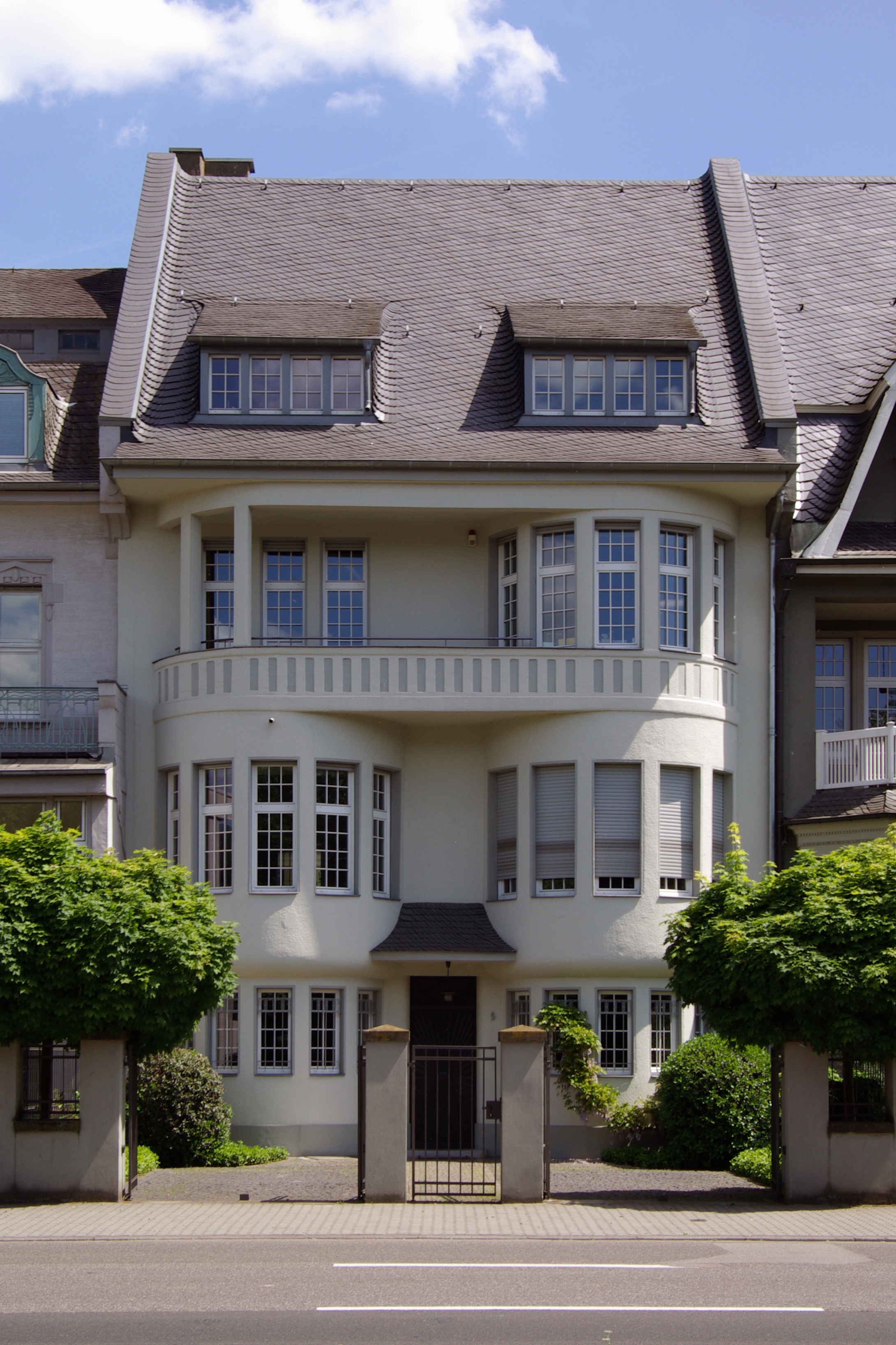 Trier Katharinenufer 5
