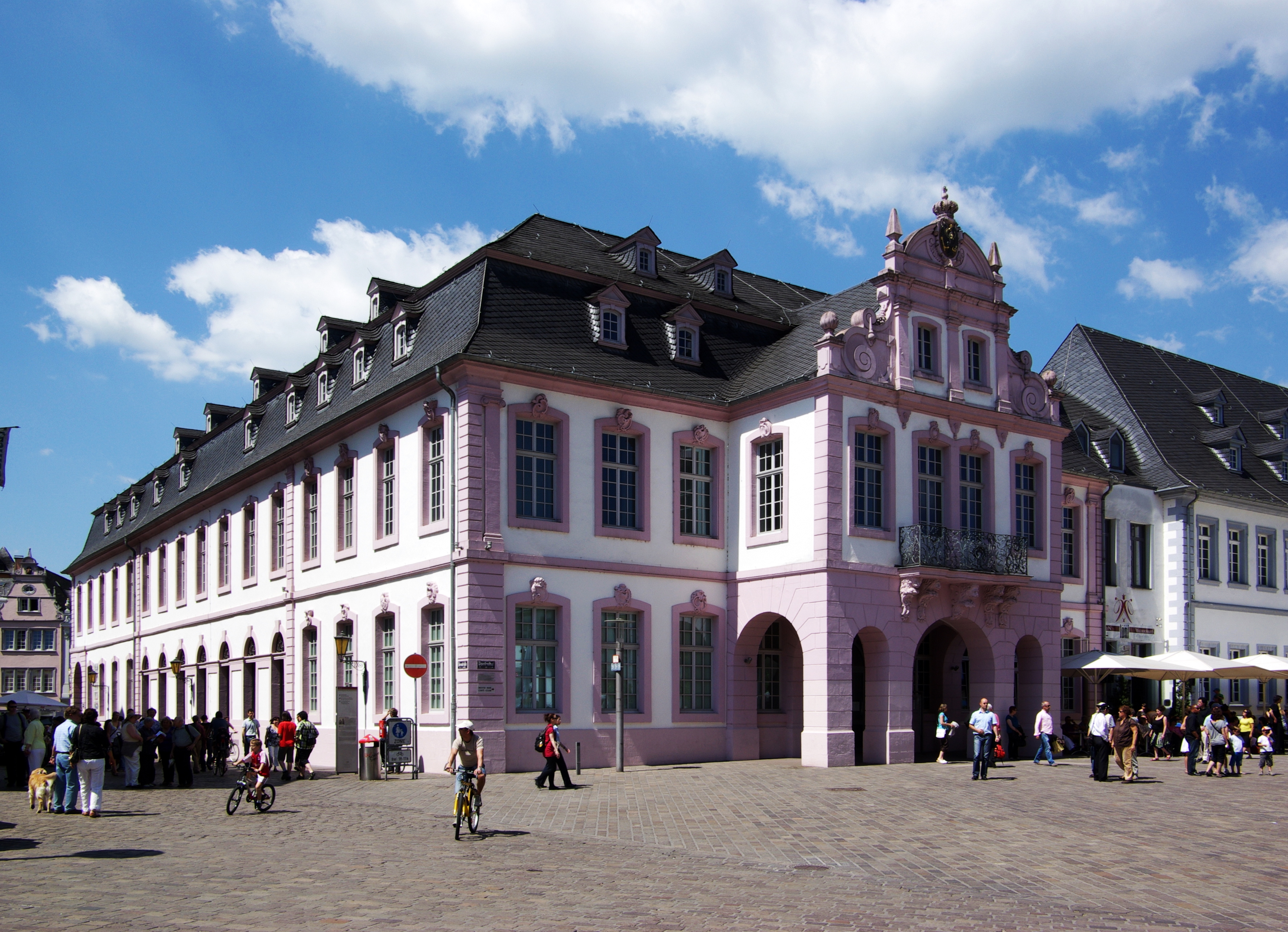 Trier Palais Walderdorff 1