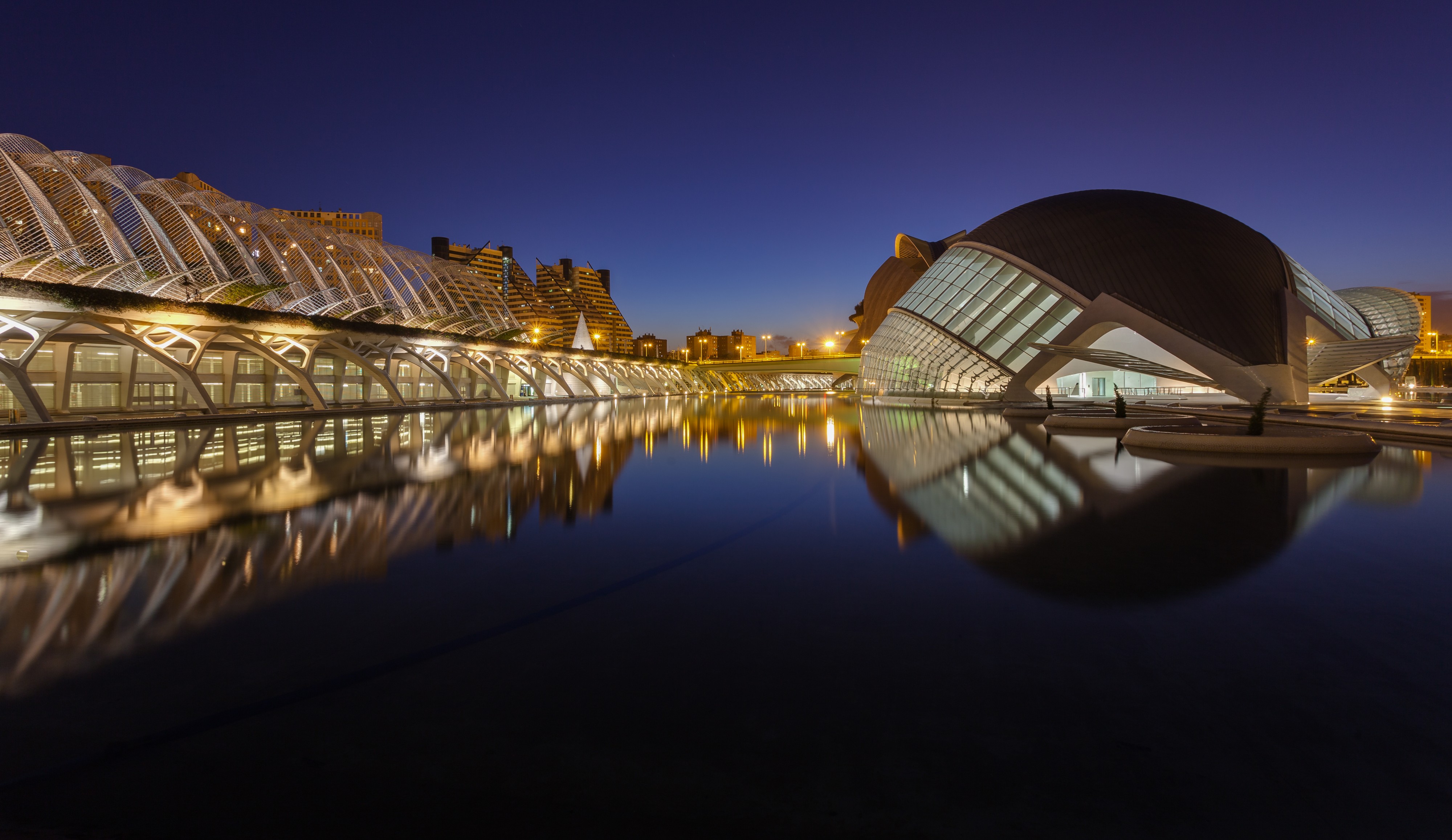 El Hemisférico, Ciudad de las Artes y las Ciencias, Valencia, España, 2014-06-29, DD 63-65 HDR