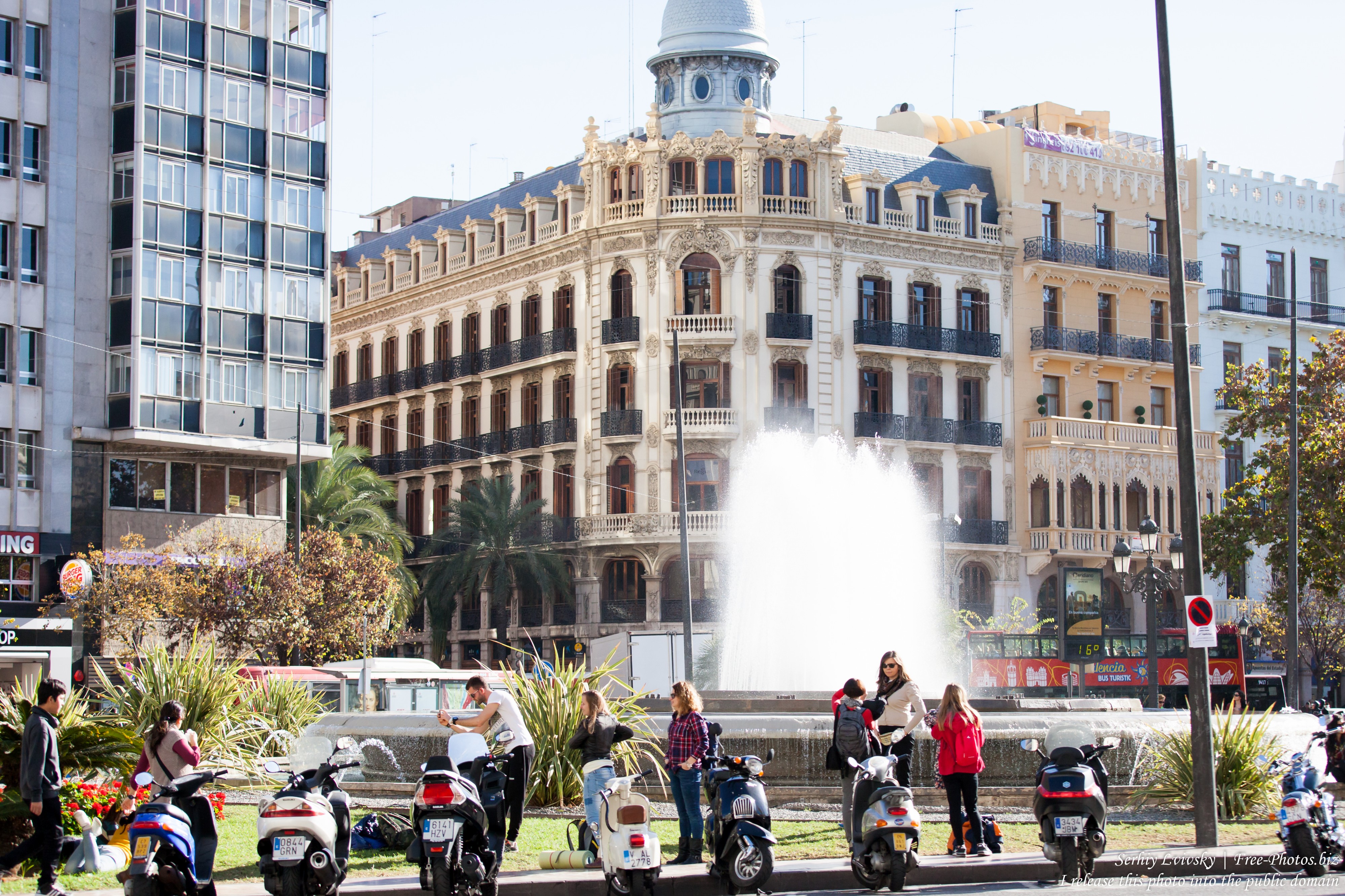 Valencia, Spain, in December 2015, photographed by Serhiy Lvivsky, picture 27
