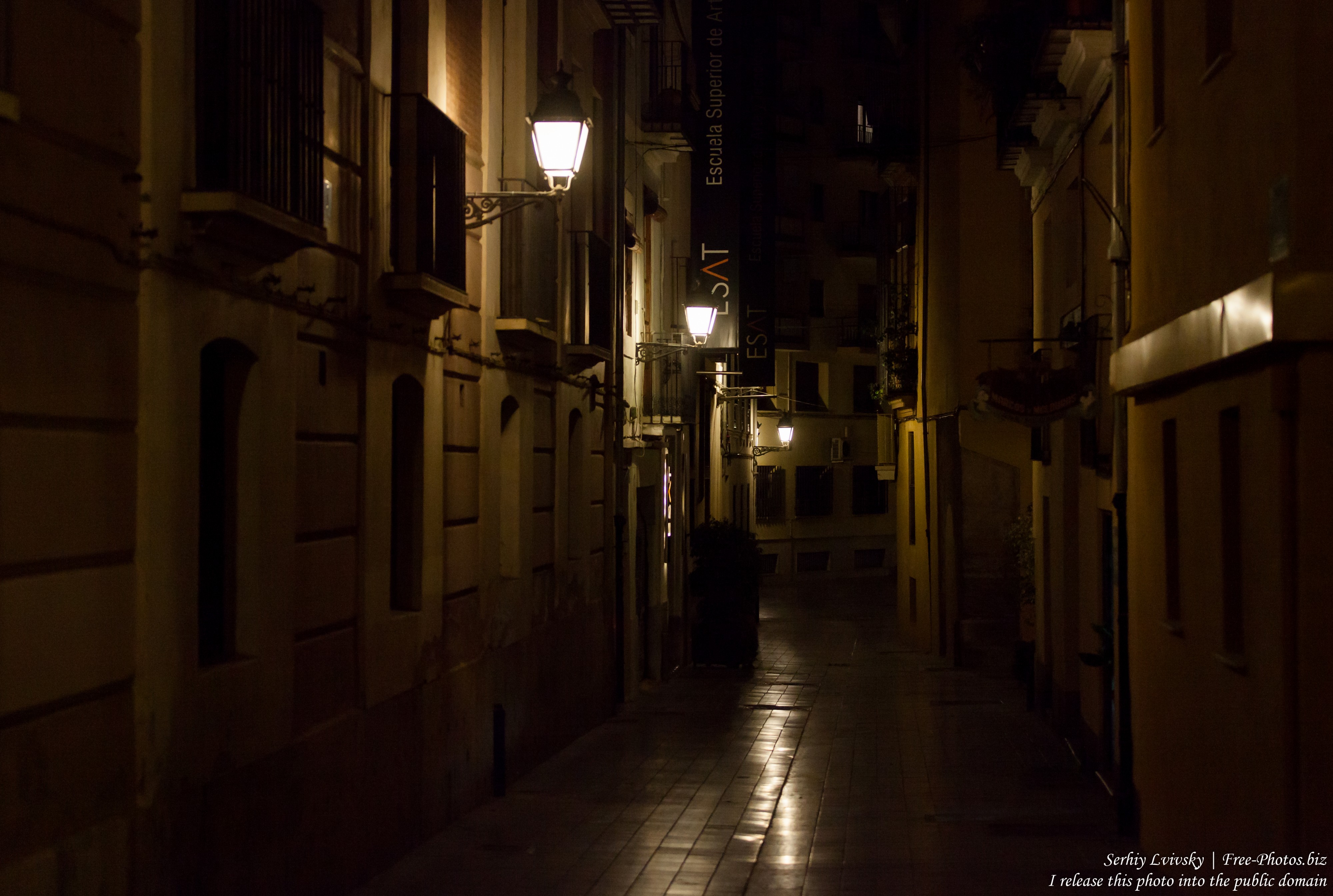 Valencia, Spain, in December 2015, photographed by Serhiy Lvivsky, picture 32