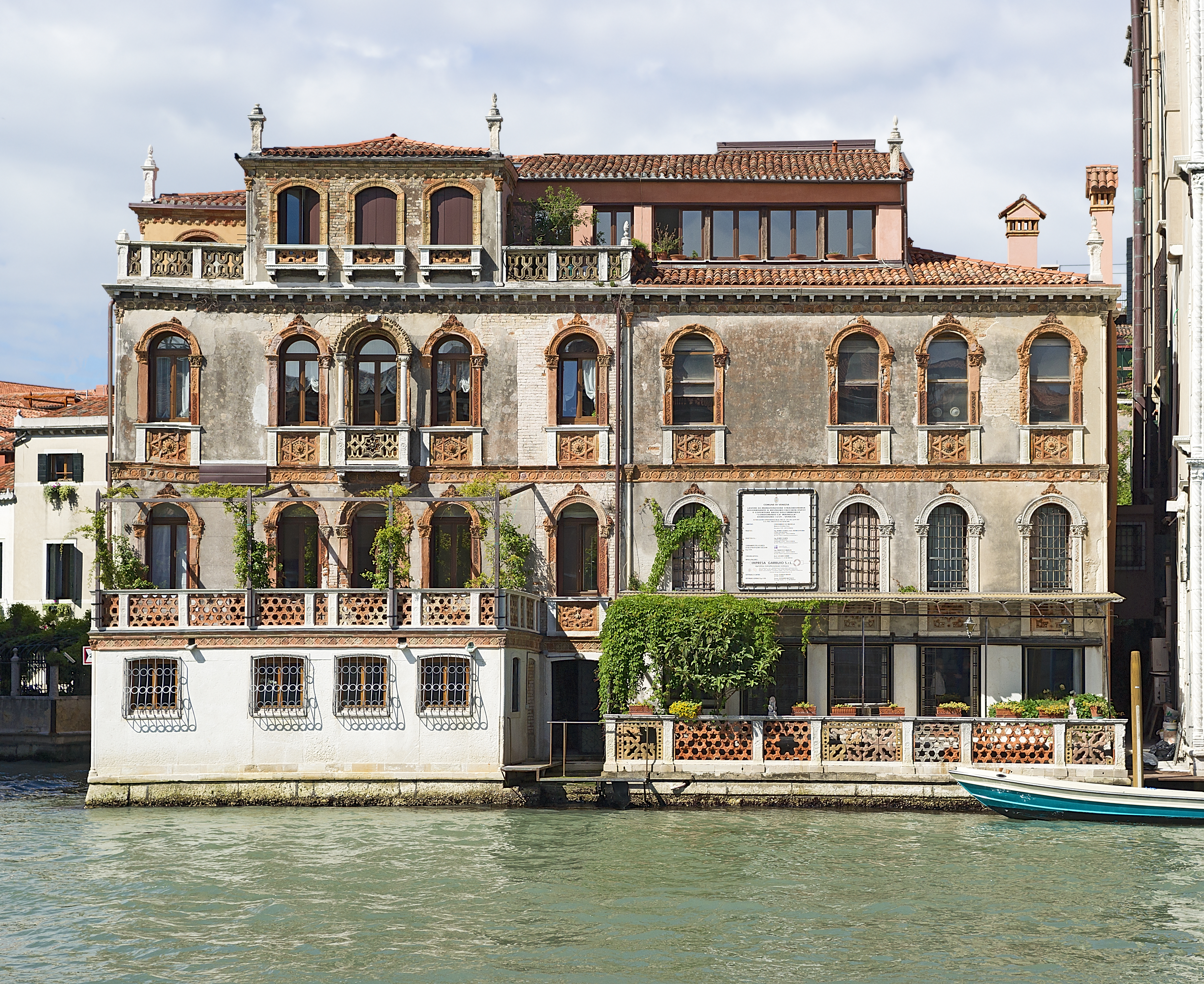 Casa Mainella (Venice)