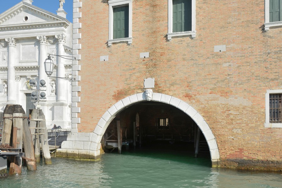 Monastero San Giorgio Maggiore Fondazione Chini ingresso barche