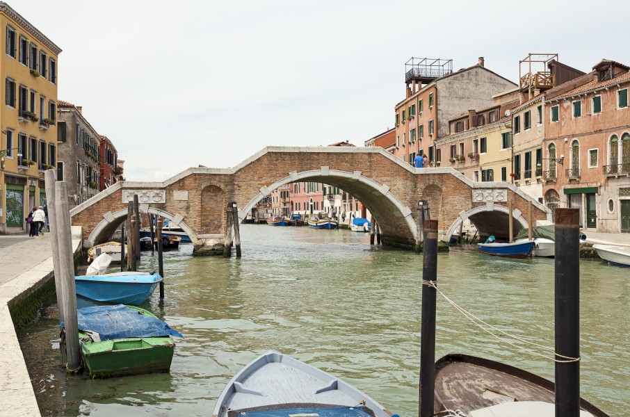 Ponte dei Tre Archi (Venice)