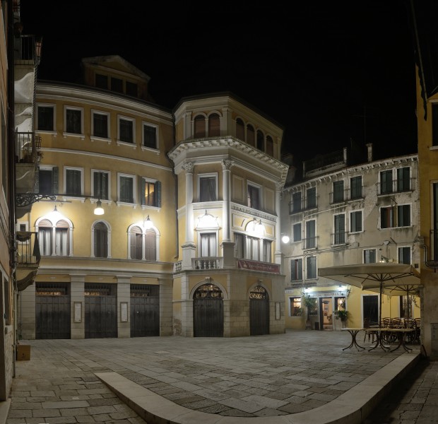 Teatro Malibran di notte Venezia 2