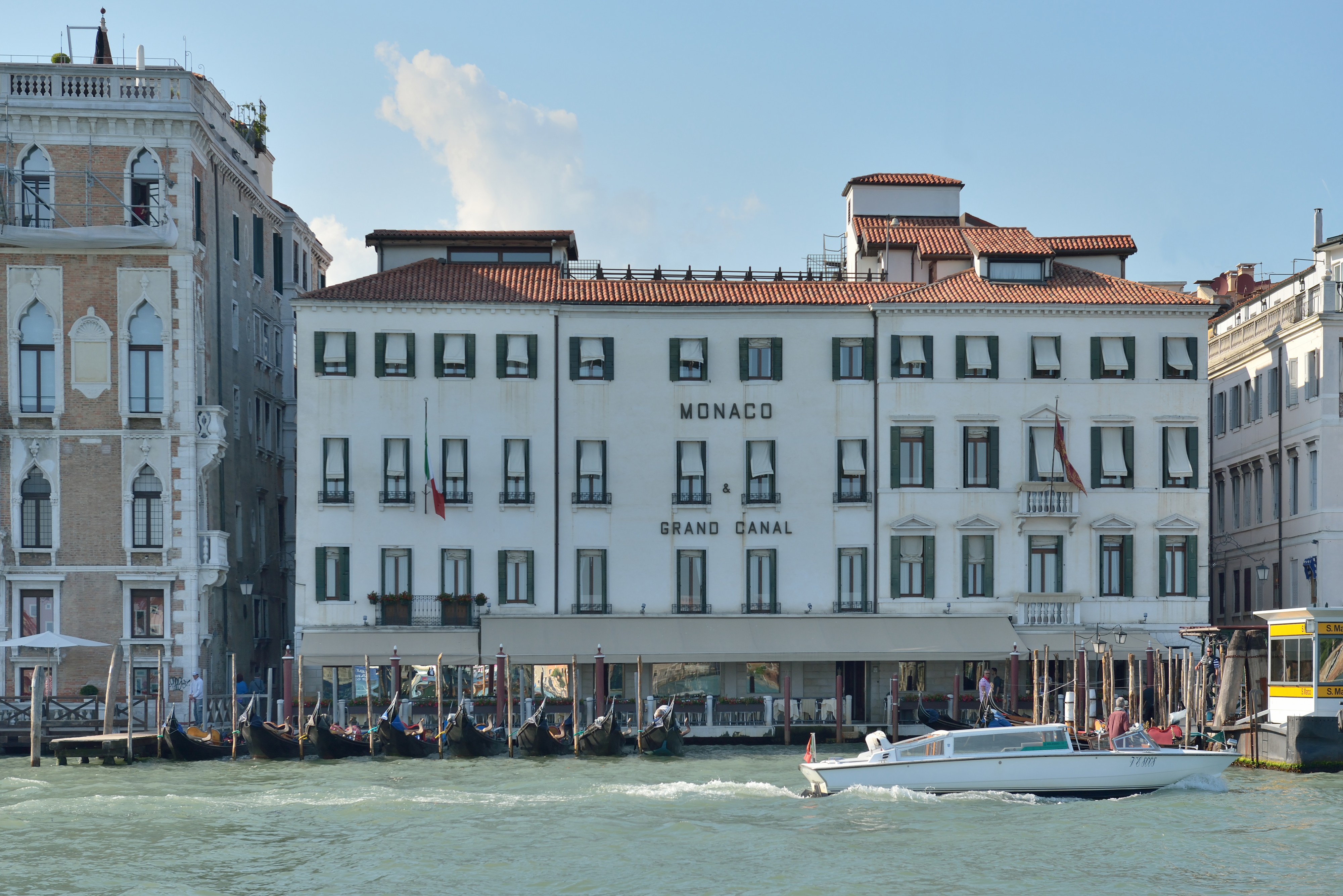 Palazzo Vallaresso Erizzo Hotel Monaco antico Ridotto Canal Grande Venezia