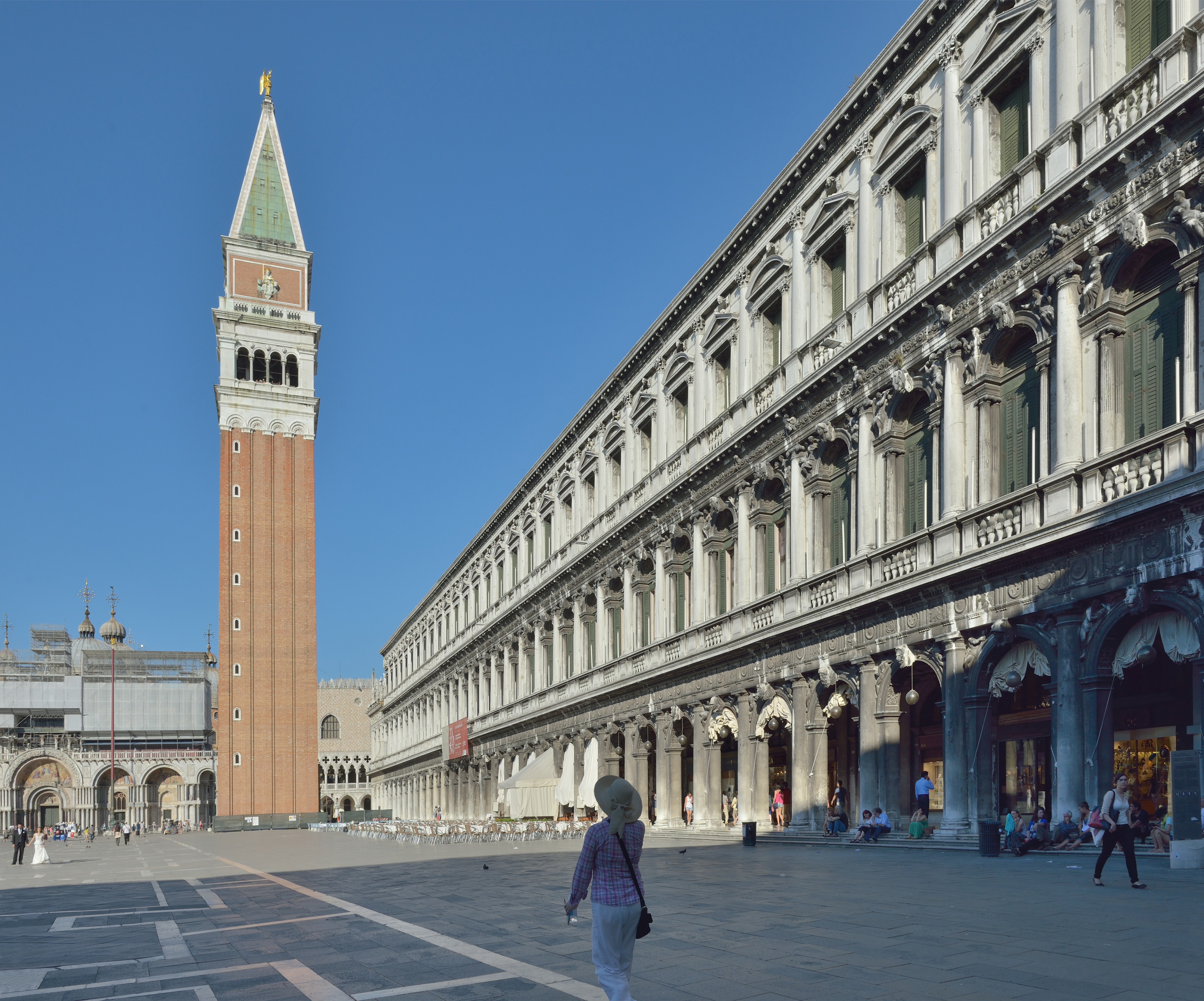 Procuratie nuove e Campanile di San Marco a Venezia