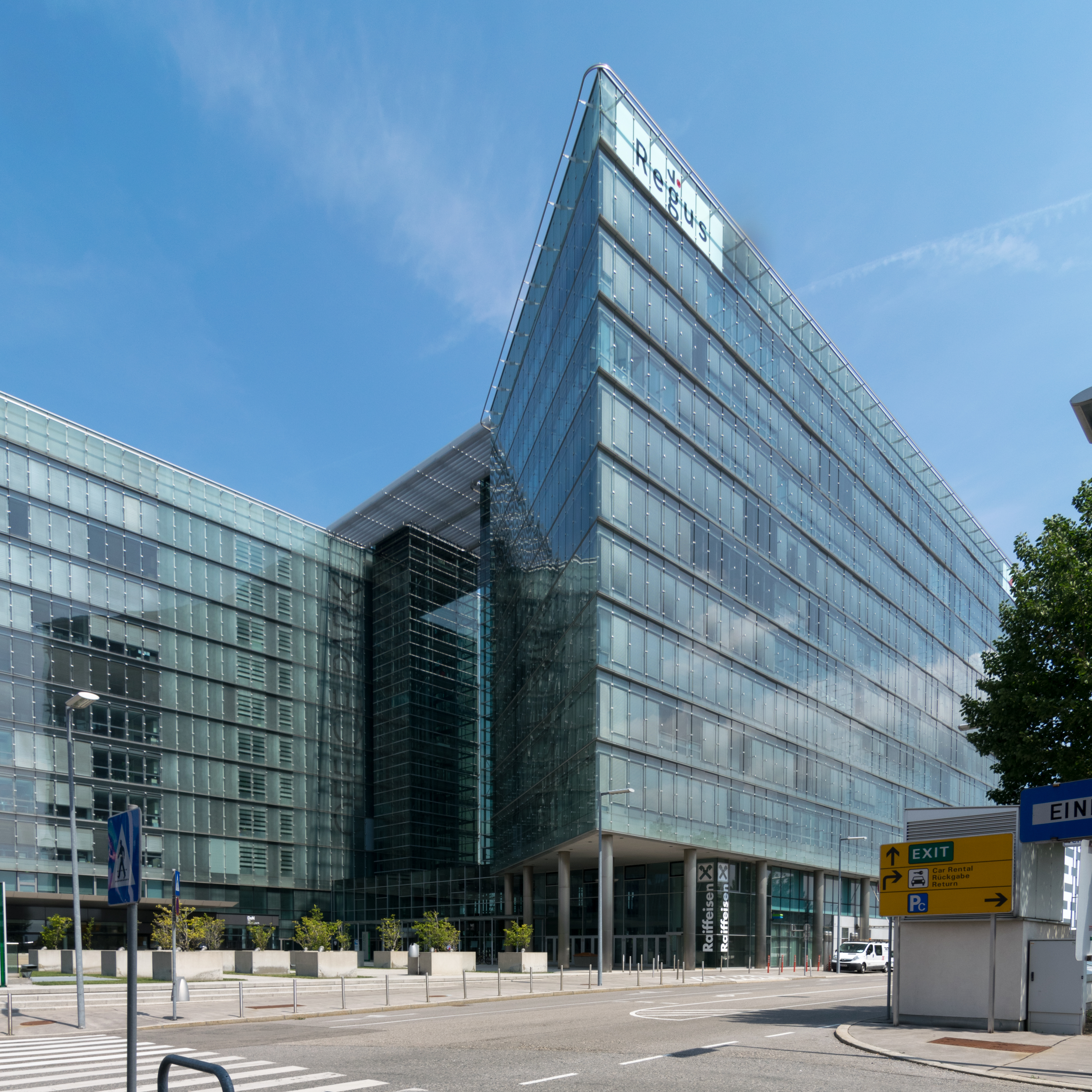 17-05-31-Wien-Schwechat-DSC 1900