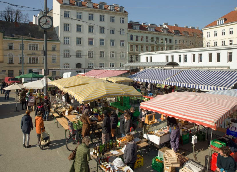 2015-02-21 Samstag am Karmelitermarkt Wien - 9438