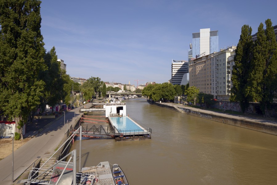 Badeschiff-Wien DSC1227w