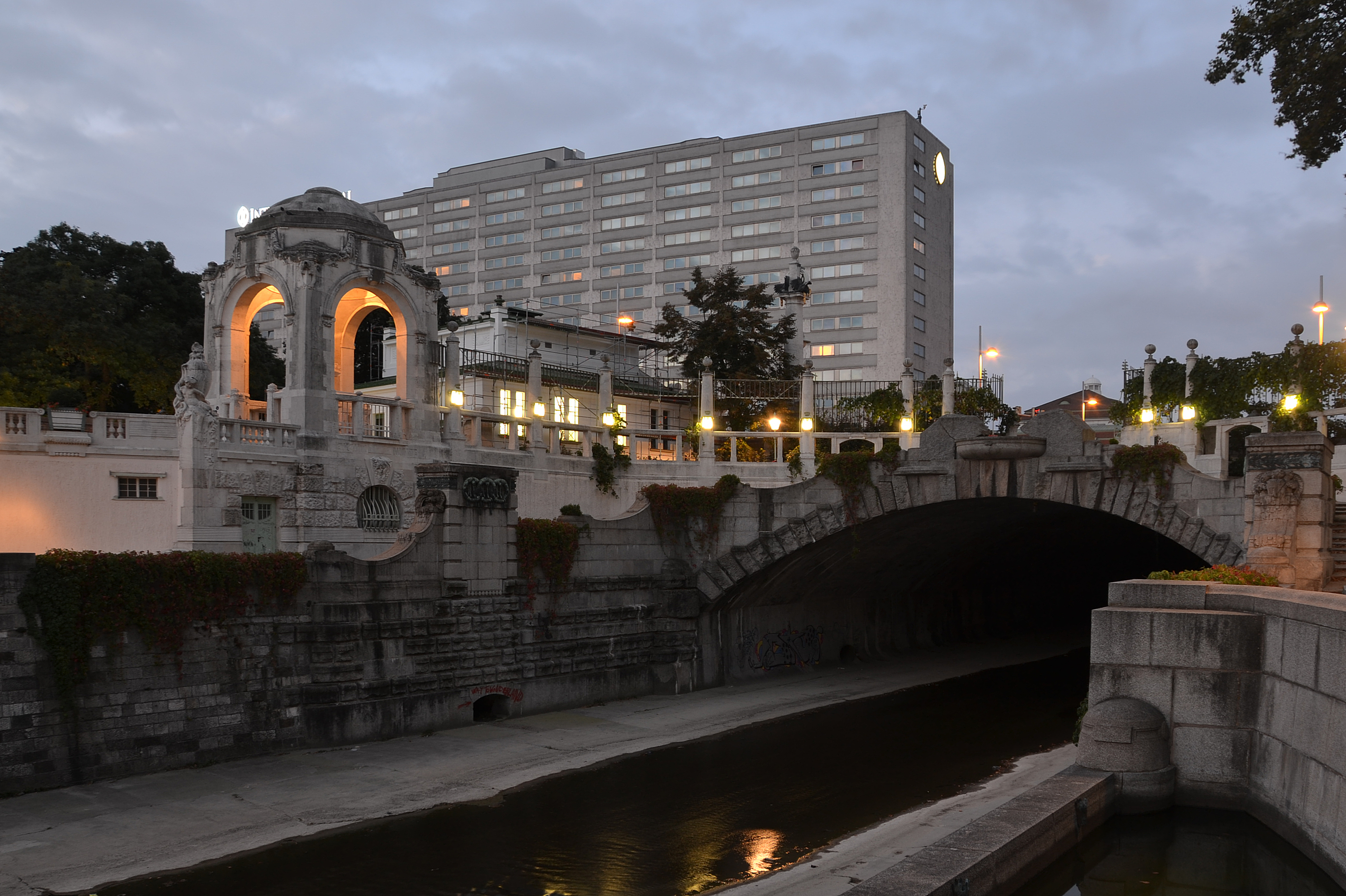Vienna - Stadtpark and Wien river 02