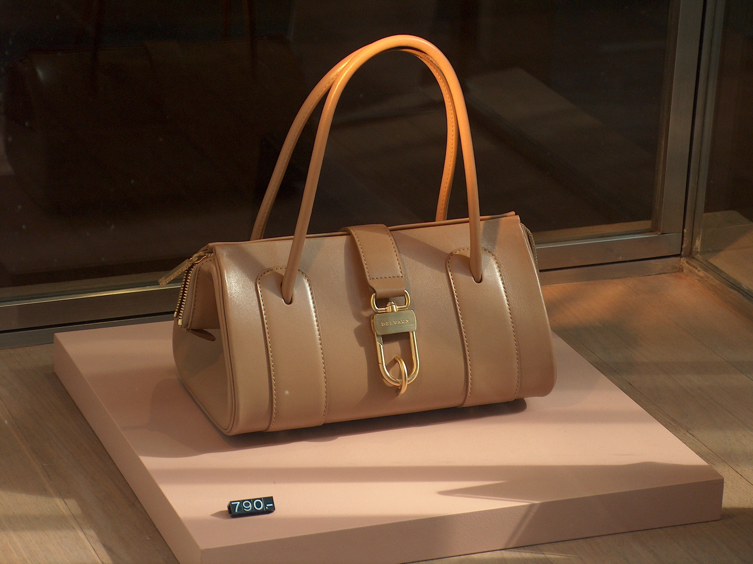2005 brussel delvaux03