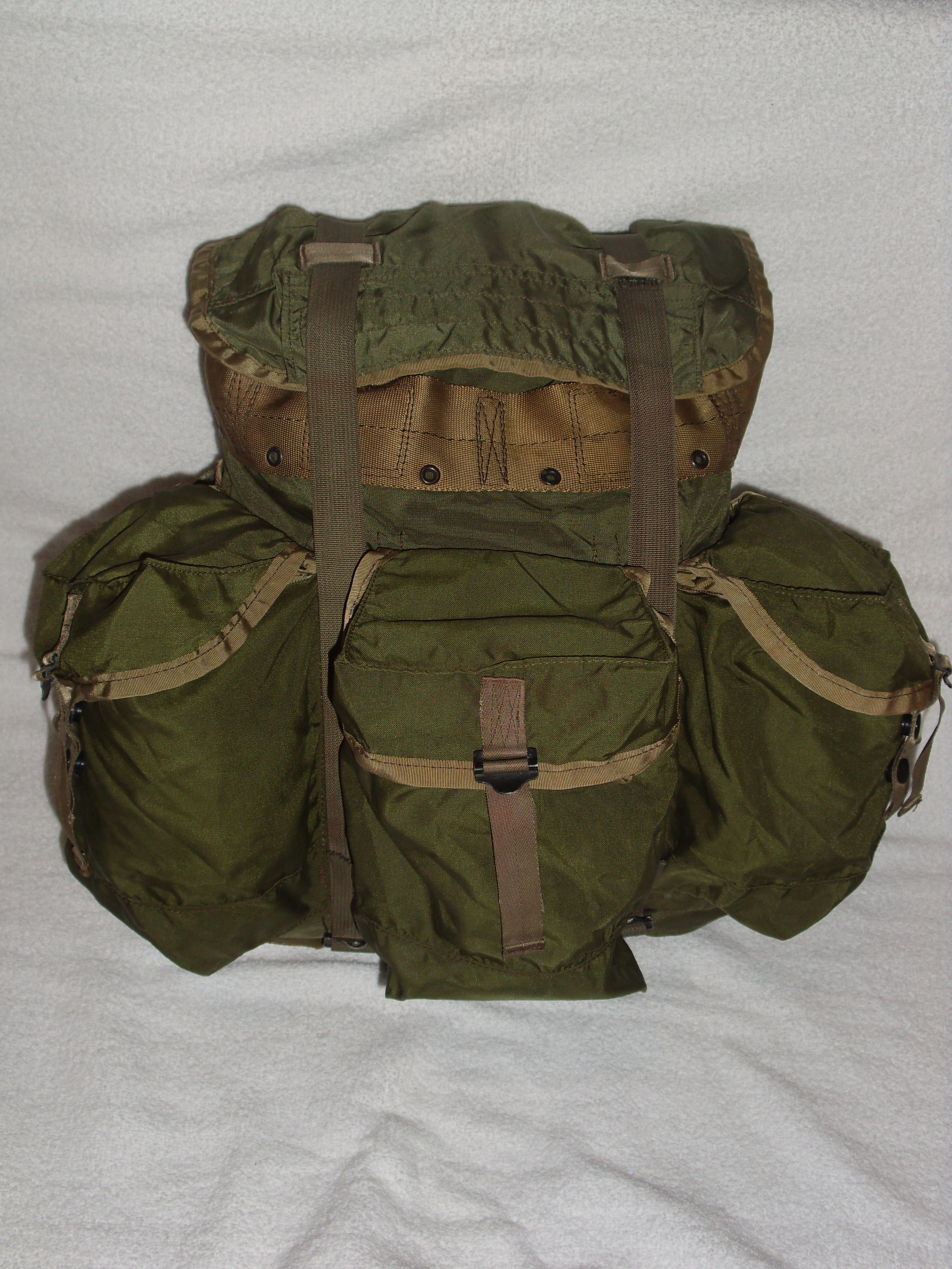 Tropical Rucksack 1