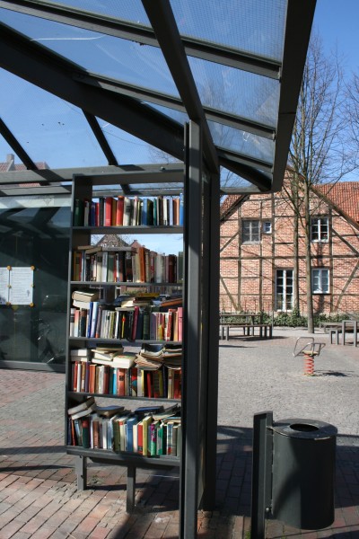 Öffentliches Bücherregal Drensteinfurt