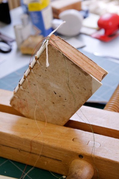 Atelier de reliure Bibliotheque Sainte-Genevieve n7