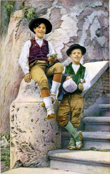 ITALY, TWO GAY RAGAZZI OF THE CAMPAGNA