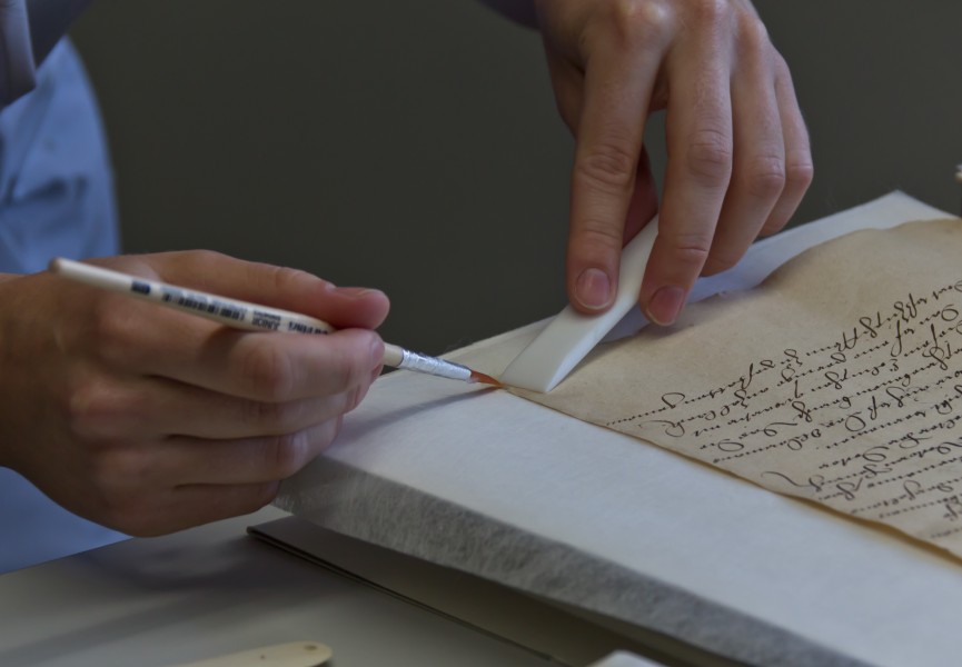 RDZ des Historischen Archivs der Stadt Köln - Gefriertrocknungsanlage und Archivgut-2293