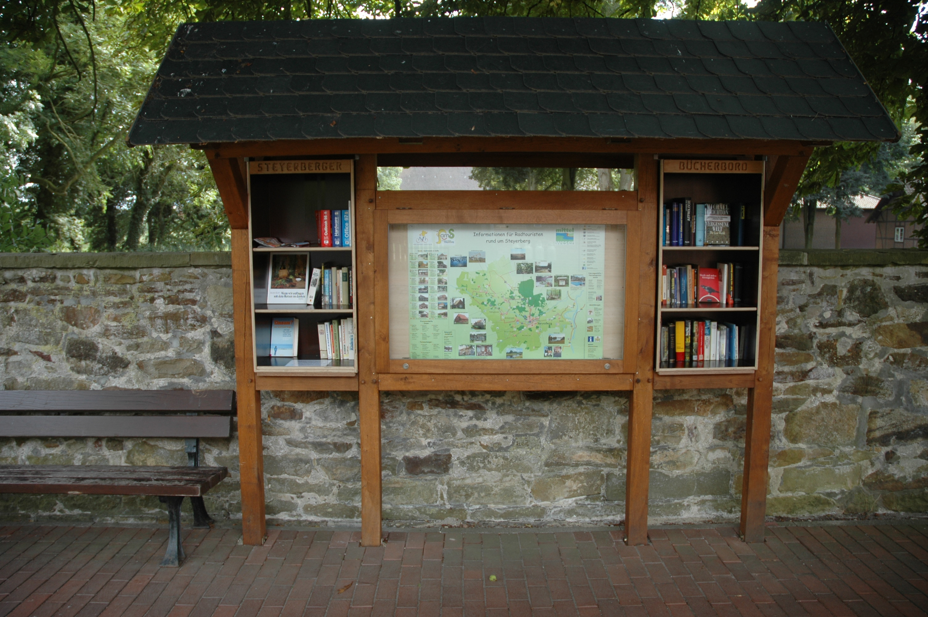 Steyerberger Bücherbord
