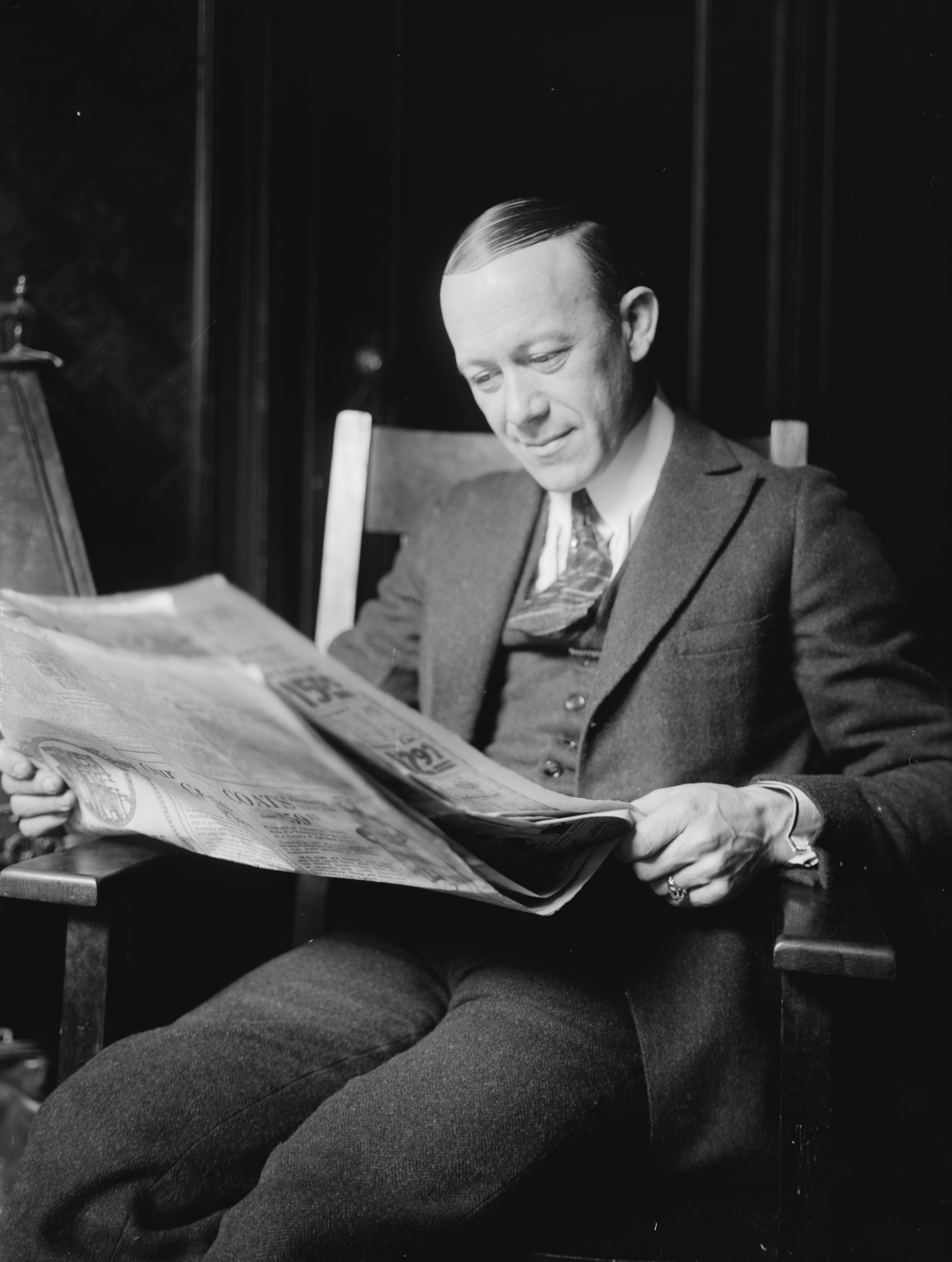 ErnestHareReadingNewspaper