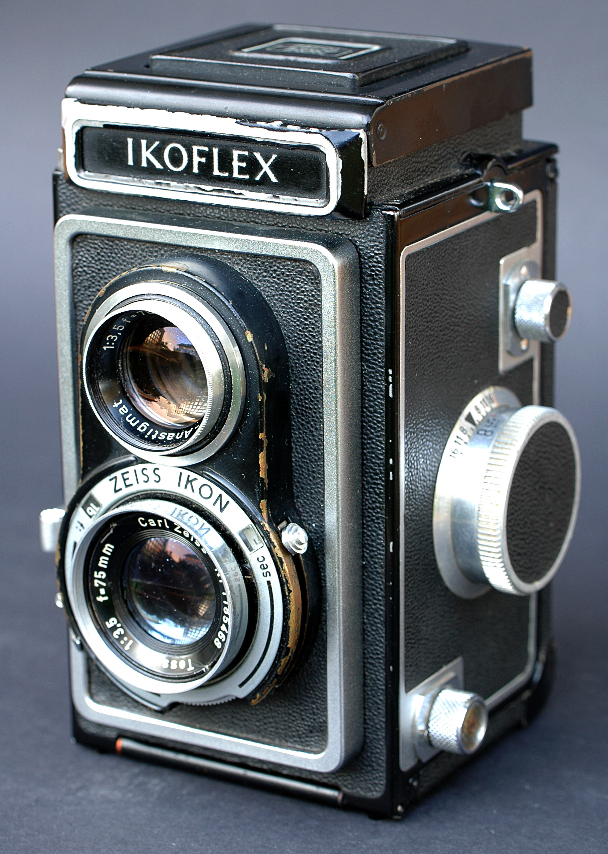 2772 - Zeiss Ikon Ikoflex