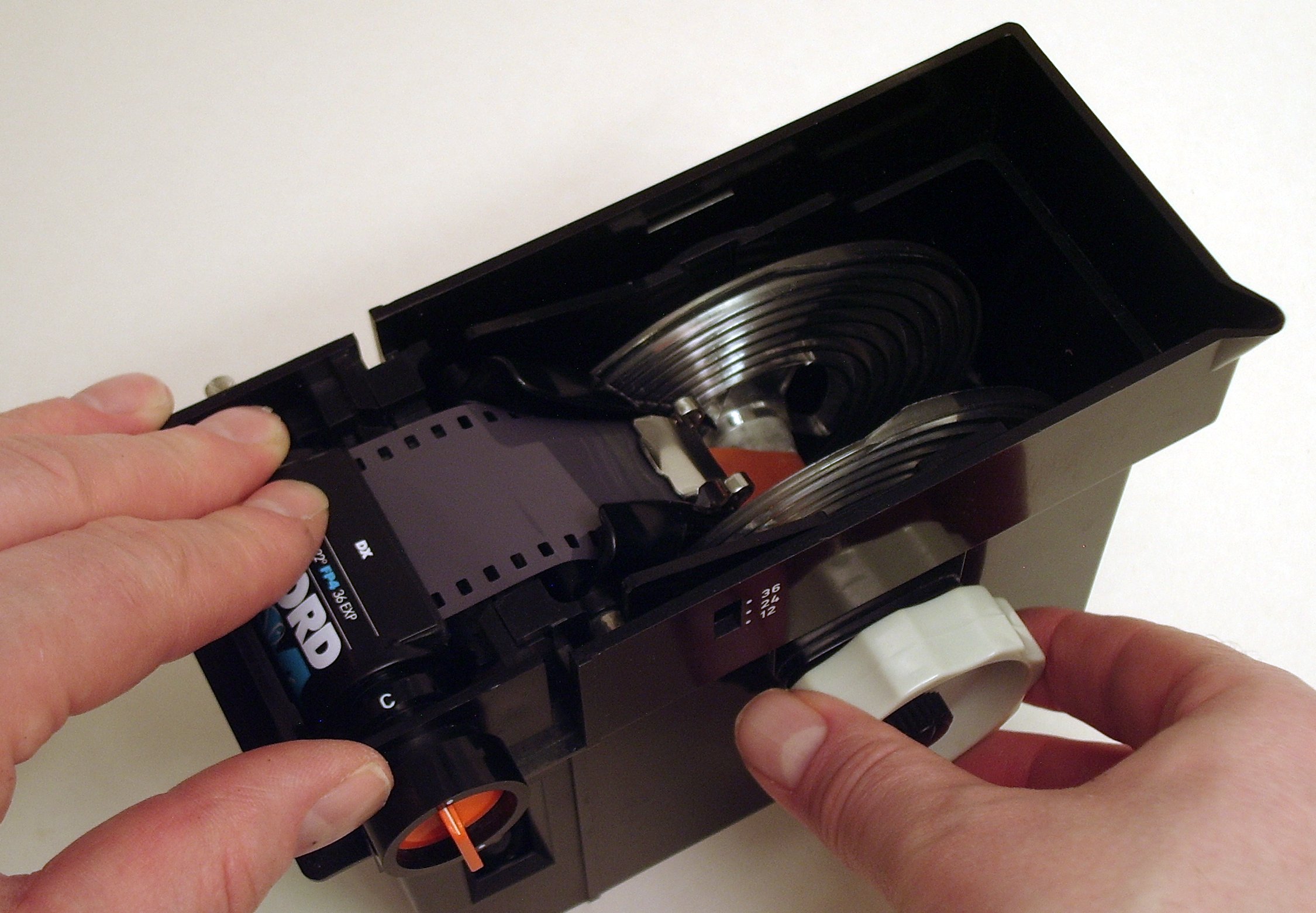 Agfa Rondinax Film einlegen Bild7
