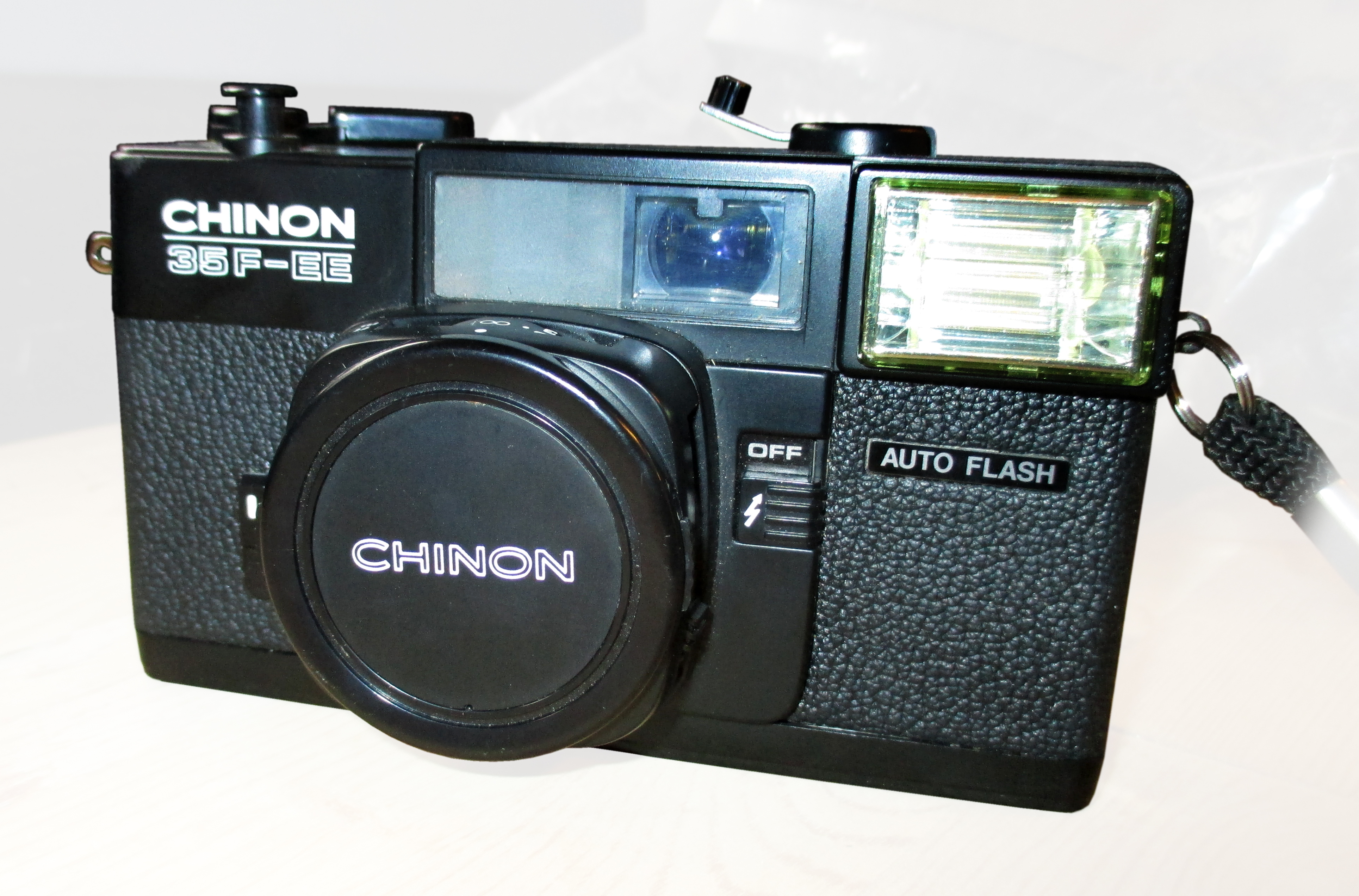 Chinon 35F-EE 8257