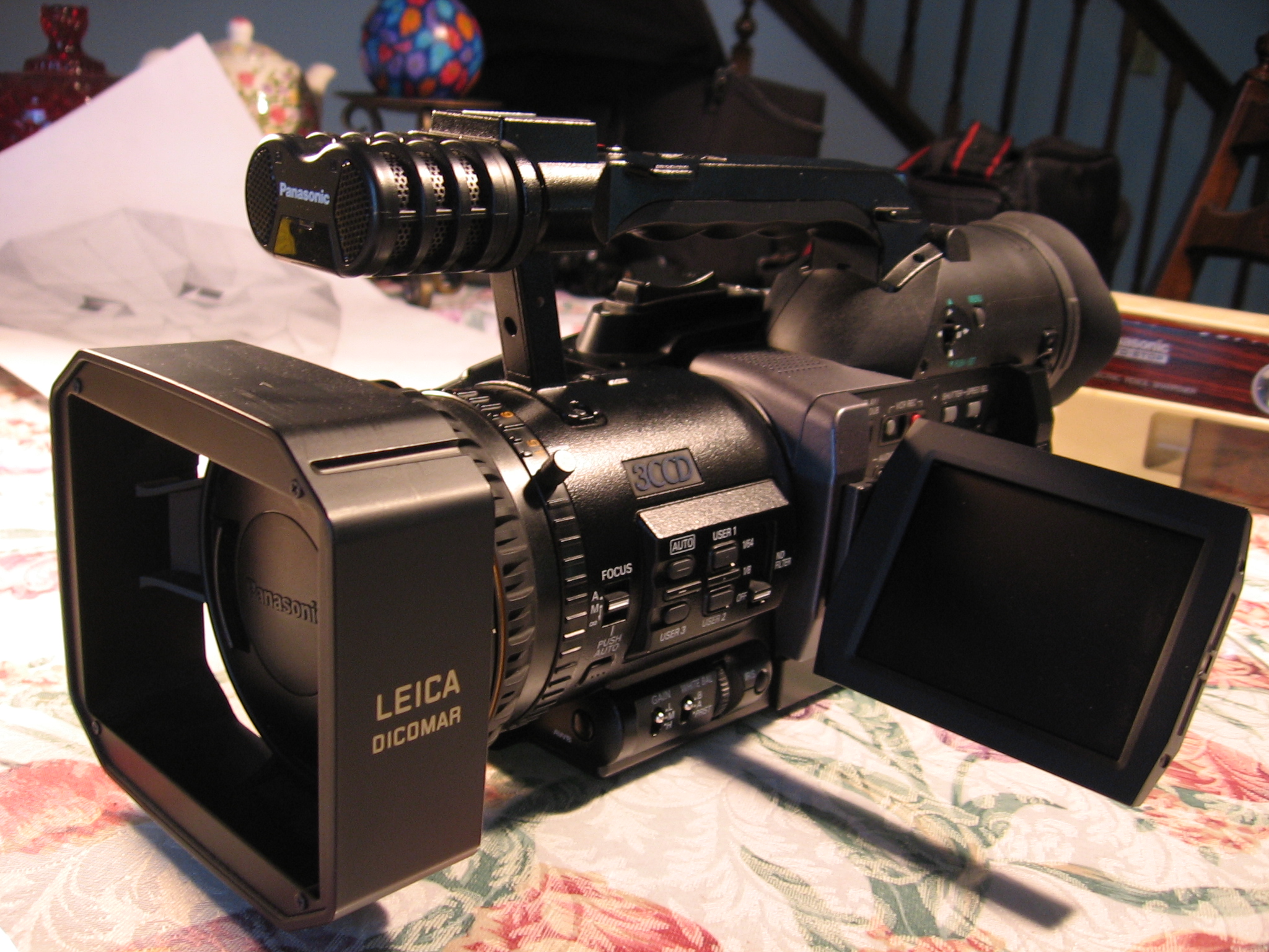 Dvx100b